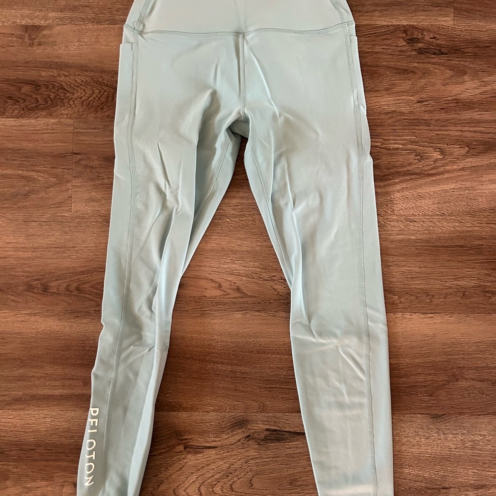 Peloton Blue Cadence Workout Leggings